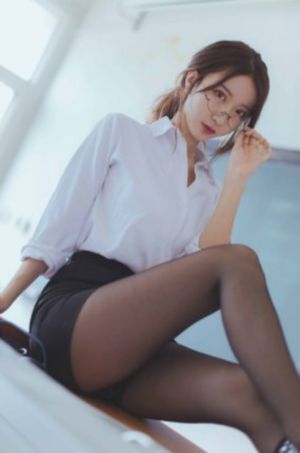 诱人的教师在线完整版