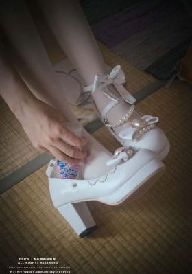 女子拷问