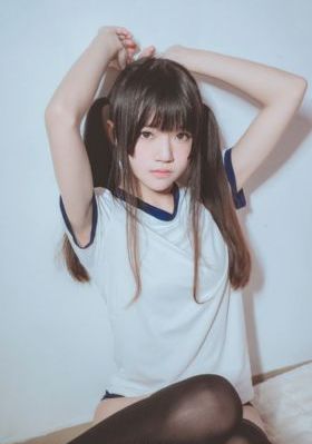交换工作:漂亮的女性员工