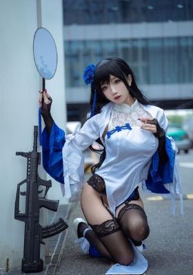 一个好妈妈1中字讲话的背景资料